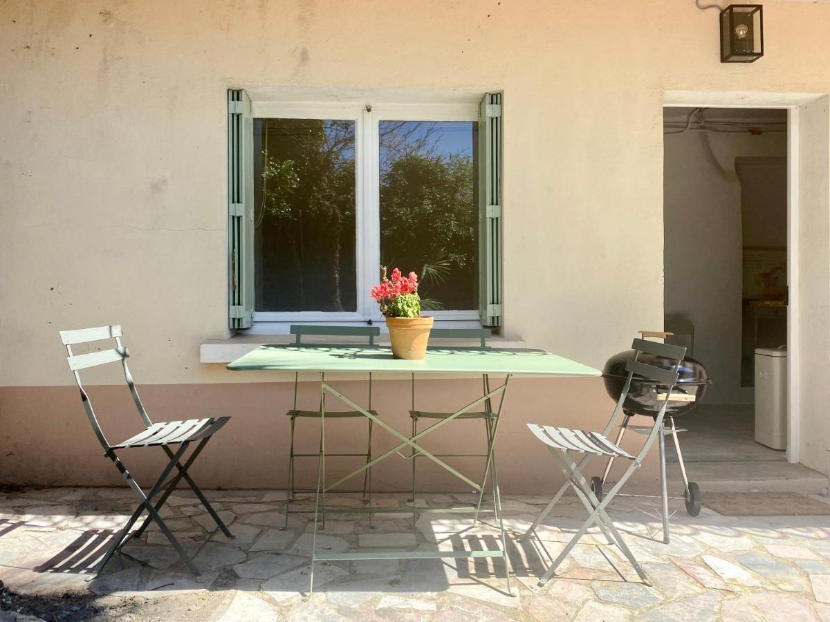 Gite Le Palmier - Perfectly Located Cosy Studio With Private Garden Puissalicon Eksteriør billede